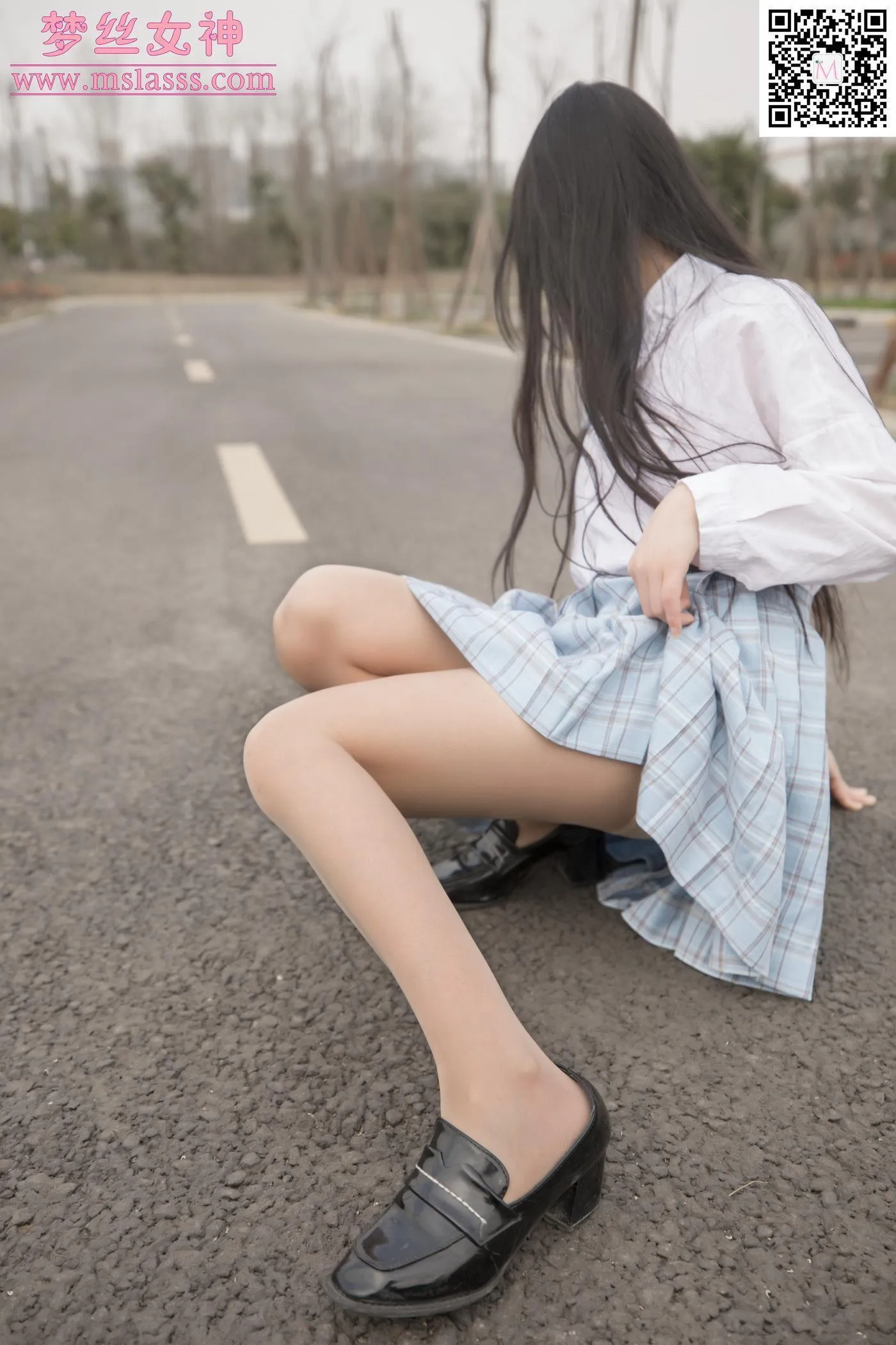 [MSLASS梦丝女神] 2020.03.22 NO.102 仟仟 JK小女神 [69P]插图